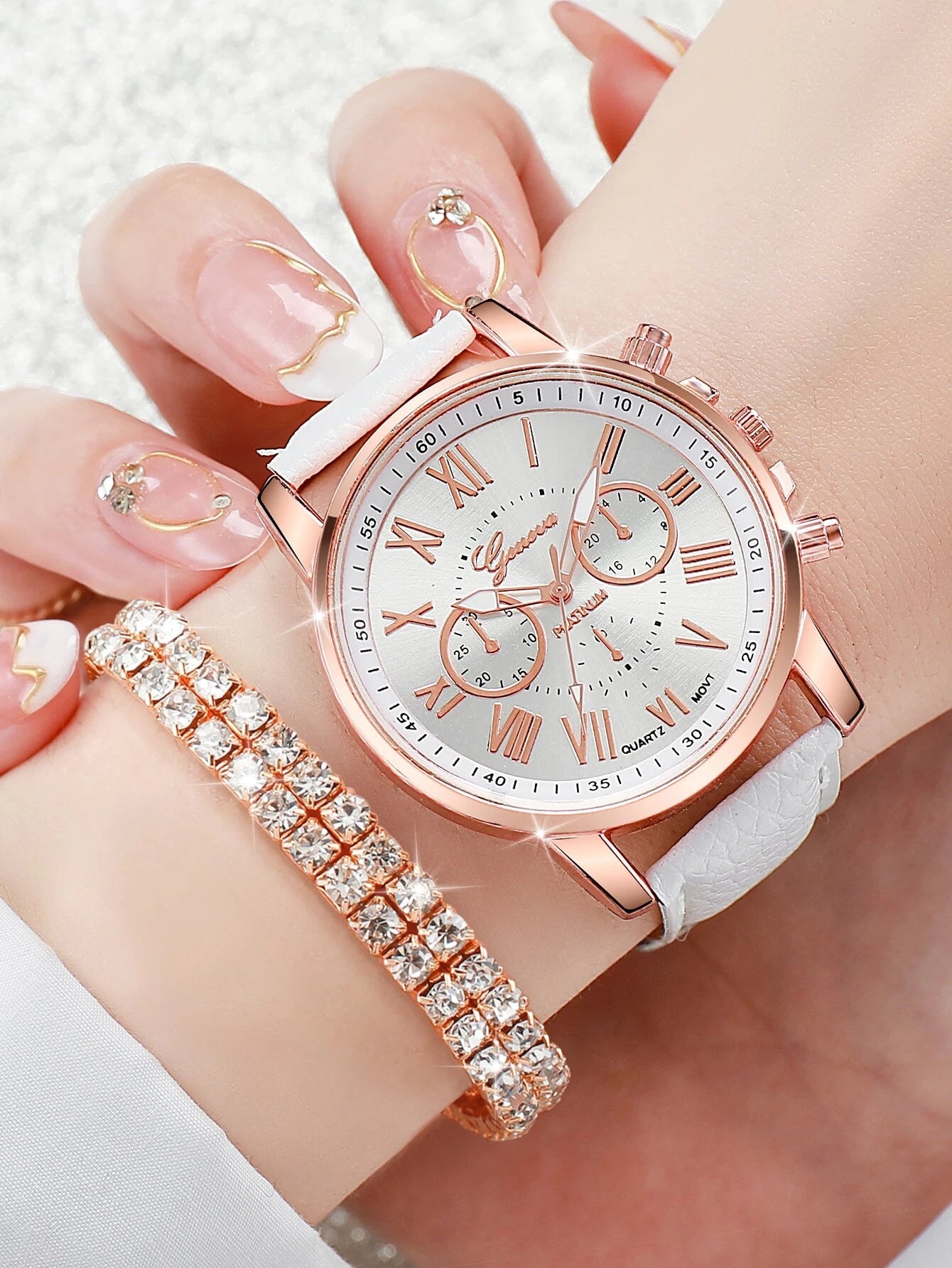 Women's Fashionable Quartz Watch with Three Sub-Dials, Roman Numerals & Jewelry Set (6Pcs/Set) 